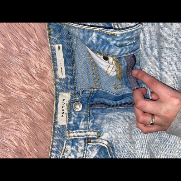 Mom shorts - Picture 2 of 3